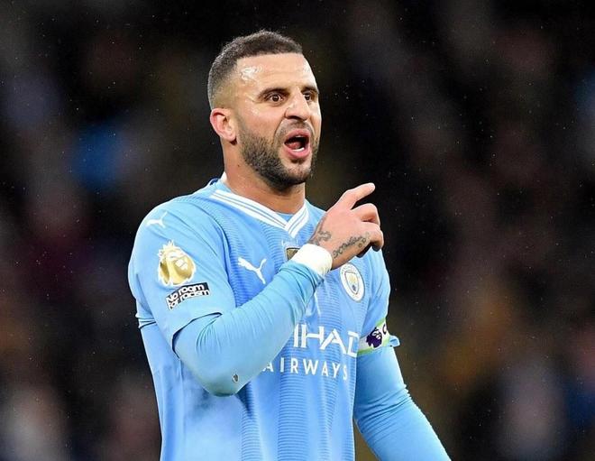 CBA杯赛中NBL球队爆冷战胜CBA队伍，引发对联赛质量与外援配置的质疑，凸显CBA需改革。（CBA杯爆冷：NBL队掀翻CBA，联赛质量与外援政策遭质疑，改革刻不容缓）