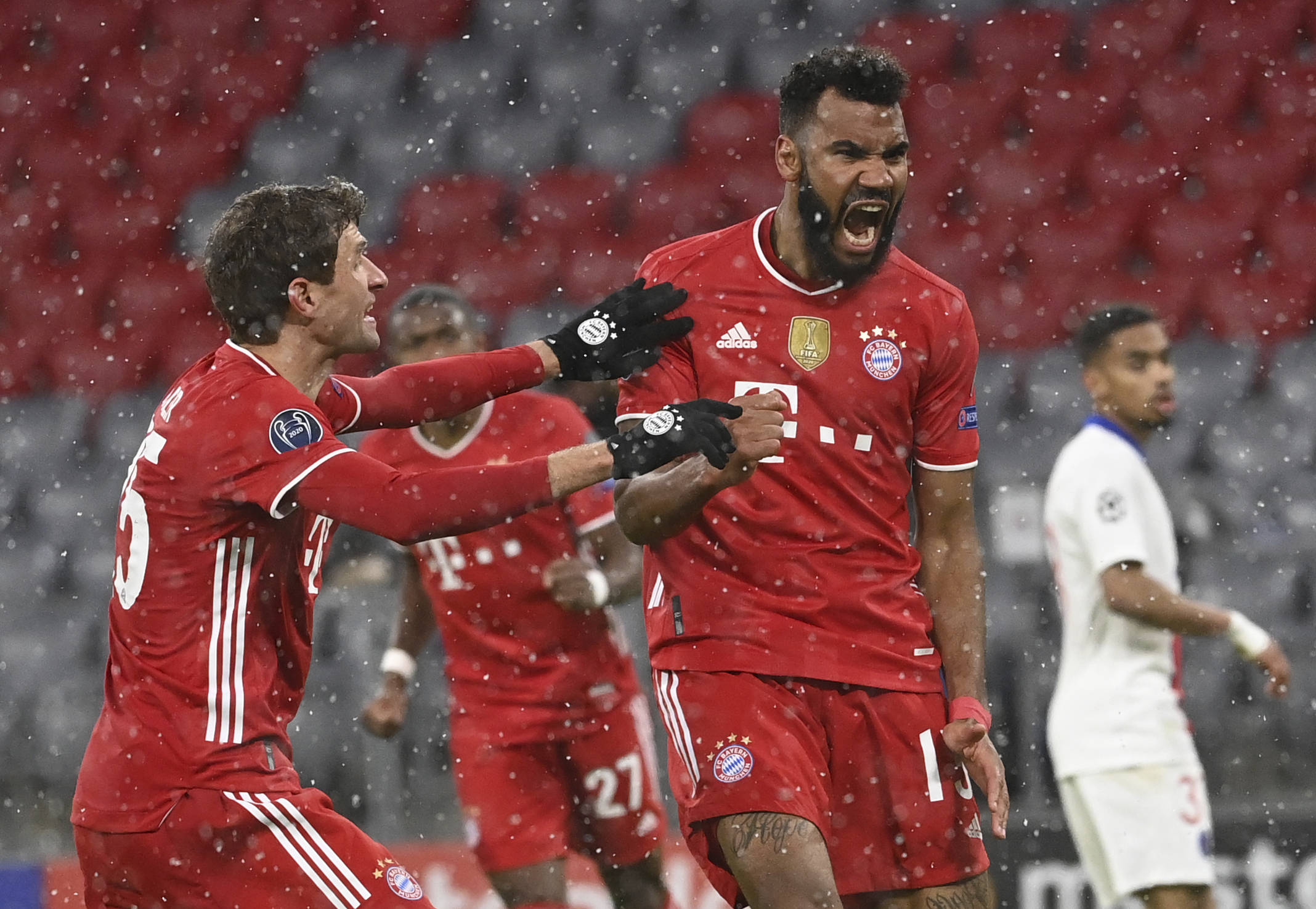 若出战圣保利，诺伊尔将追平伊梅尔并列德甲门将出场榜第2位（诺伊尔若出战圣保利，将与伊梅尔并列德甲门将出场数第二）